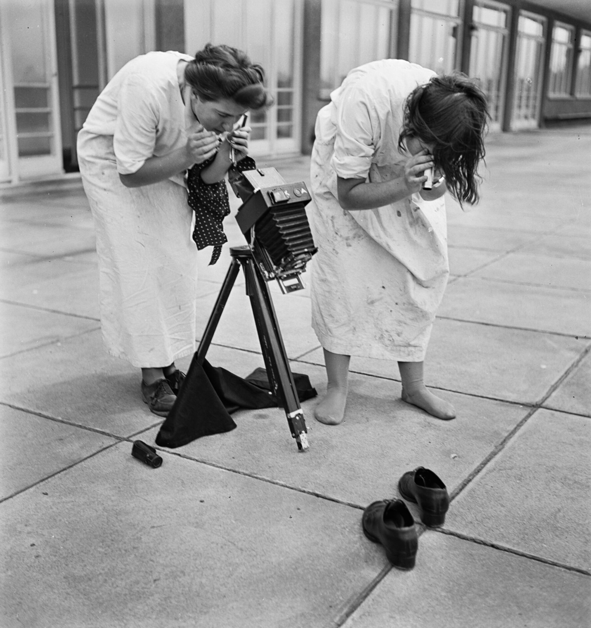 Frauen. Fragen. Fotoarchive.